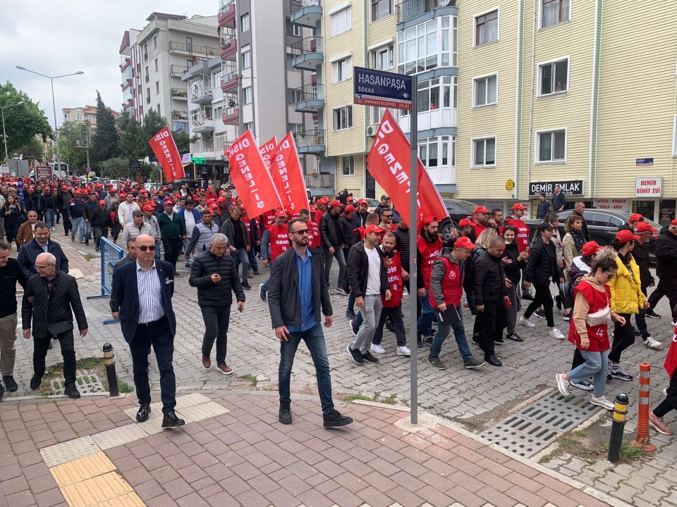 1 Mayıs Arbedeleri: Emekçilerin Hakkı İçin Verilen Mücadele 1 Mayıs Arbedeleri: Emekçilerin Hakkı İçin Verilen Mücadele