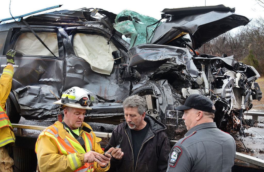 10km Wrong-Way Drive Leads To Crash: Elderly British Driver In France 10km Wrong-Way Drive Leads To Crash: Elderly British Driver In France