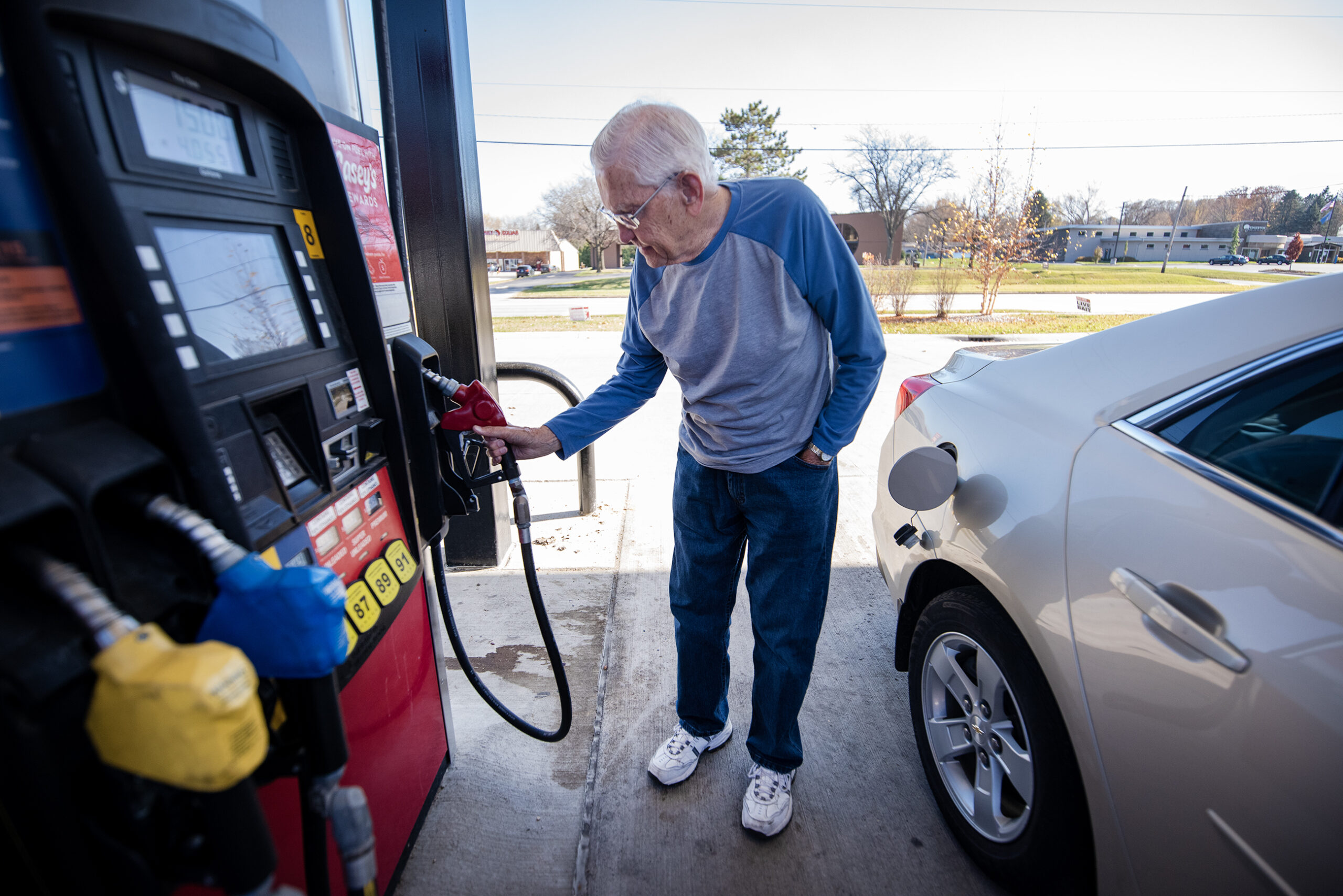 $2.98 Per Gallon: Wisconsin Gas Prices Up 3 Cents $2.98 Per Gallon: Wisconsin Gas Prices Up 3 Cents