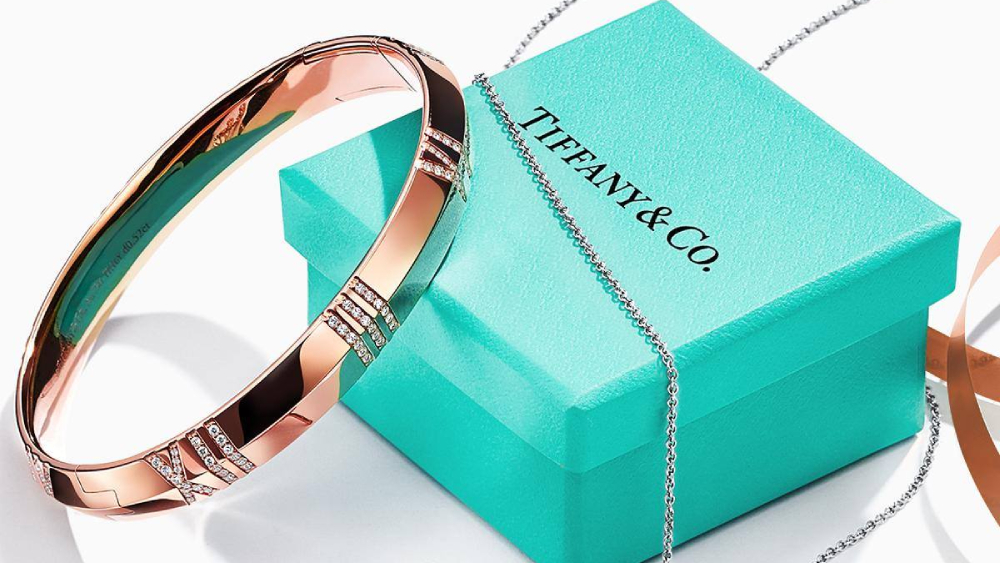 2% LVMH Share Drop After Disappointing First Quarter Results 2% LVMH Share Drop After Disappointing First Quarter Results