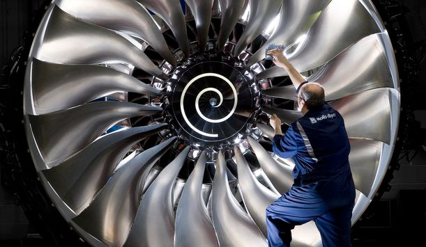 2025 Outlook Reiterated By Rolls-Royce: Tariff Impact Manageable 2025 Outlook Reiterated By Rolls-Royce: Tariff Impact Manageable