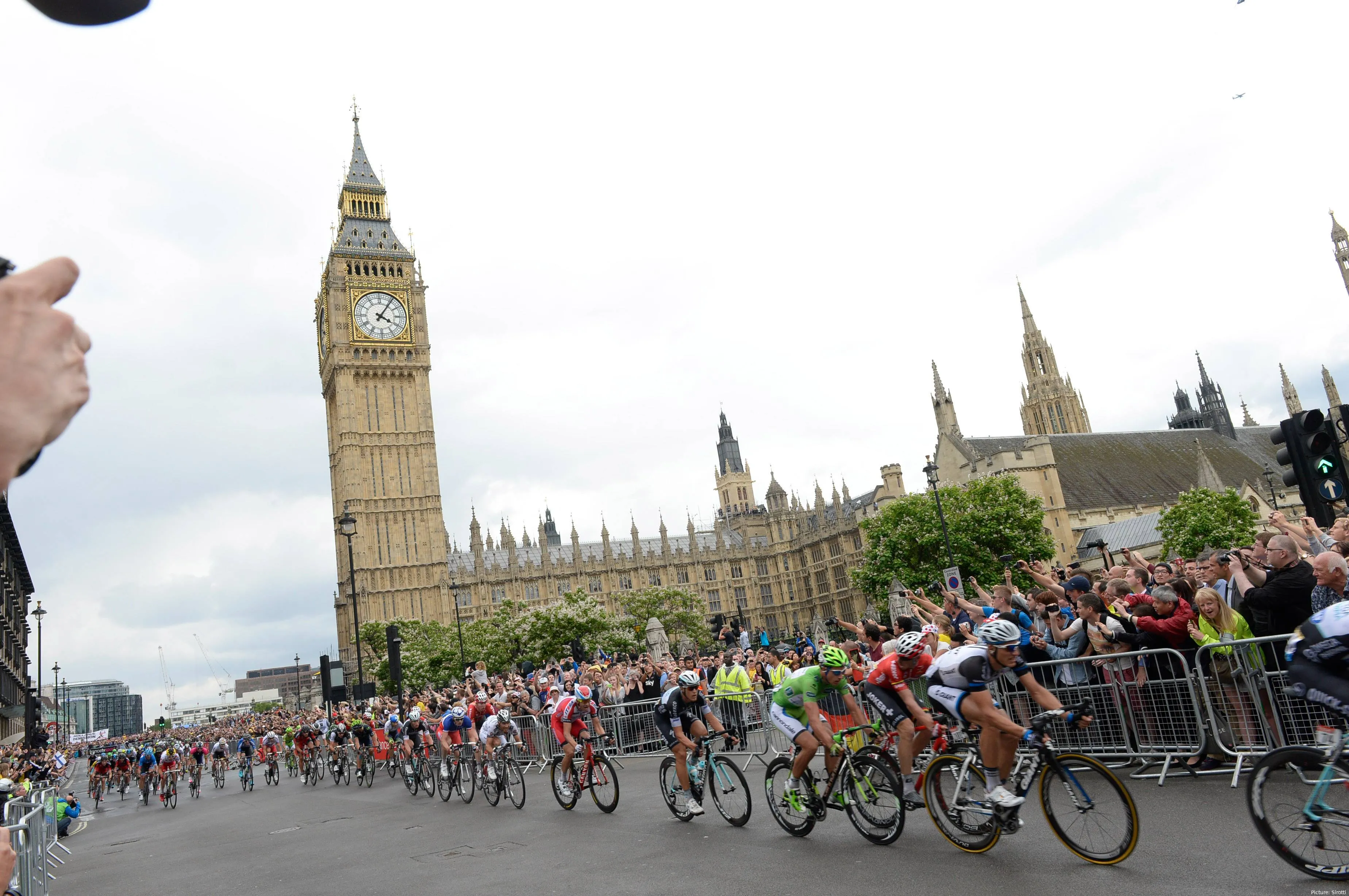 2027 Tour De France: A UK Grand Départ In Edinburgh 2027 Tour De France: A UK Grand Départ In Edinburgh