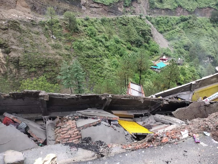 बिहार के पानी में आर्सेनिक, फ्लोराइड और आयरन: 31 जिलों का भयावह सच बिहार के पानी में आर्सेनिक, फ्लोराइड और आयरन: 31 जिलों का भयावह सच