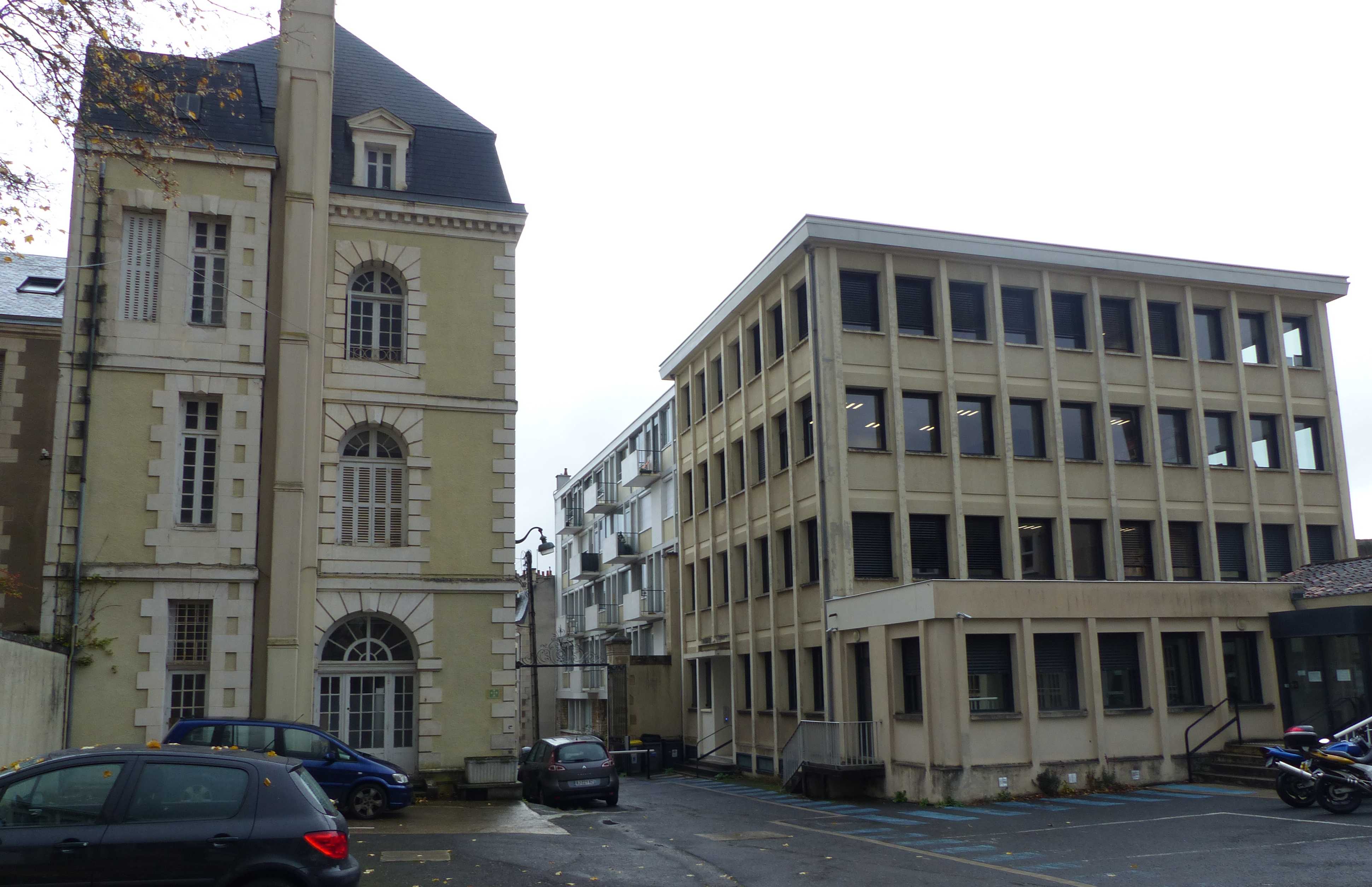 46 Appartements À Poitiers : Ancienne Annexe Du Palais De Justice Et Tribunal De Commerce 46 Appartements À Poitiers : Ancienne Annexe Du Palais De Justice Et Tribunal De Commerce