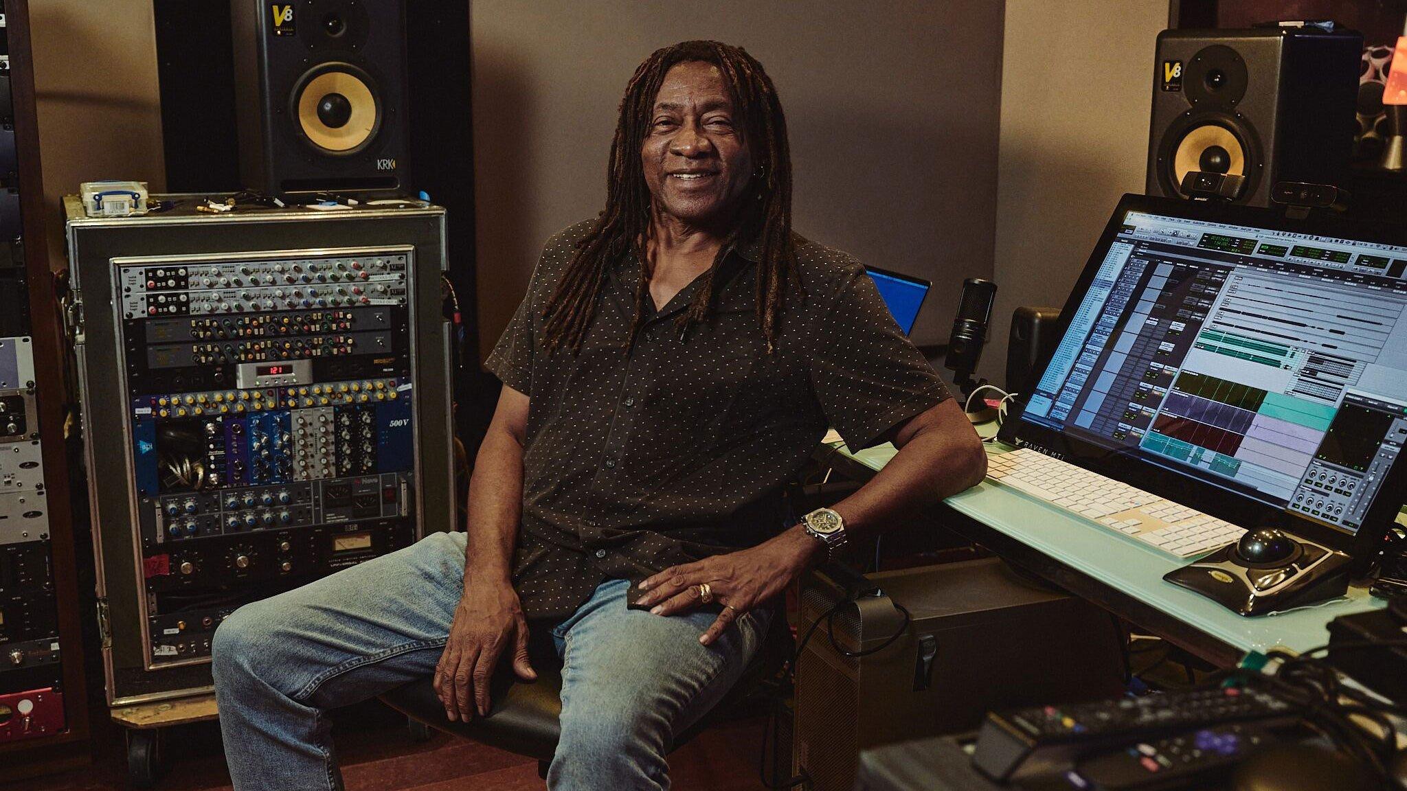 5-Time Grammy Winner To Retire: Final Performance Scheduled For May 5-Time Grammy Winner To Retire: Final Performance Scheduled For May