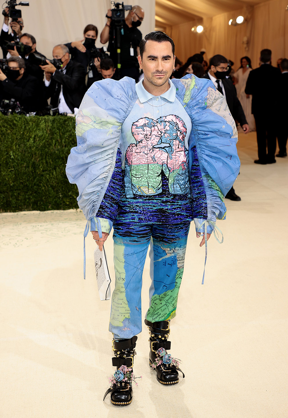 5 Weirdest Met Gala Looks Ever 5 Weirdest Met Gala Looks Ever