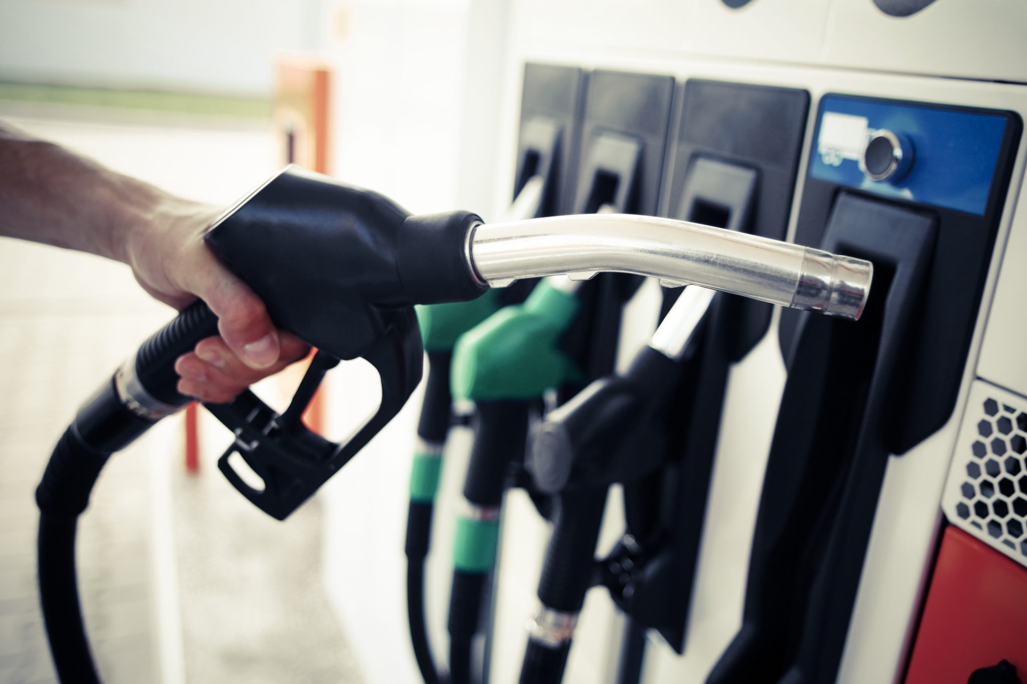 50-Cent Decrease In Virginia Gasoline Prices: A Year's Difference 50-Cent Decrease In Virginia Gasoline Prices: A Year's Difference