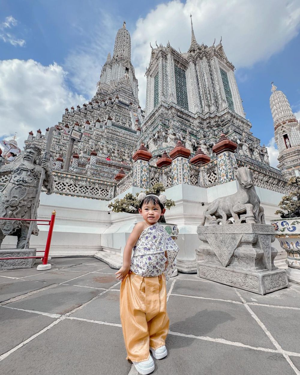 7 Potret Keseruan Ria Ricis Dan Moana Liburan Lebaran Di Bali & Sumba 7 Potret Keseruan Ria Ricis Dan Moana Liburan Lebaran Di Bali & Sumba