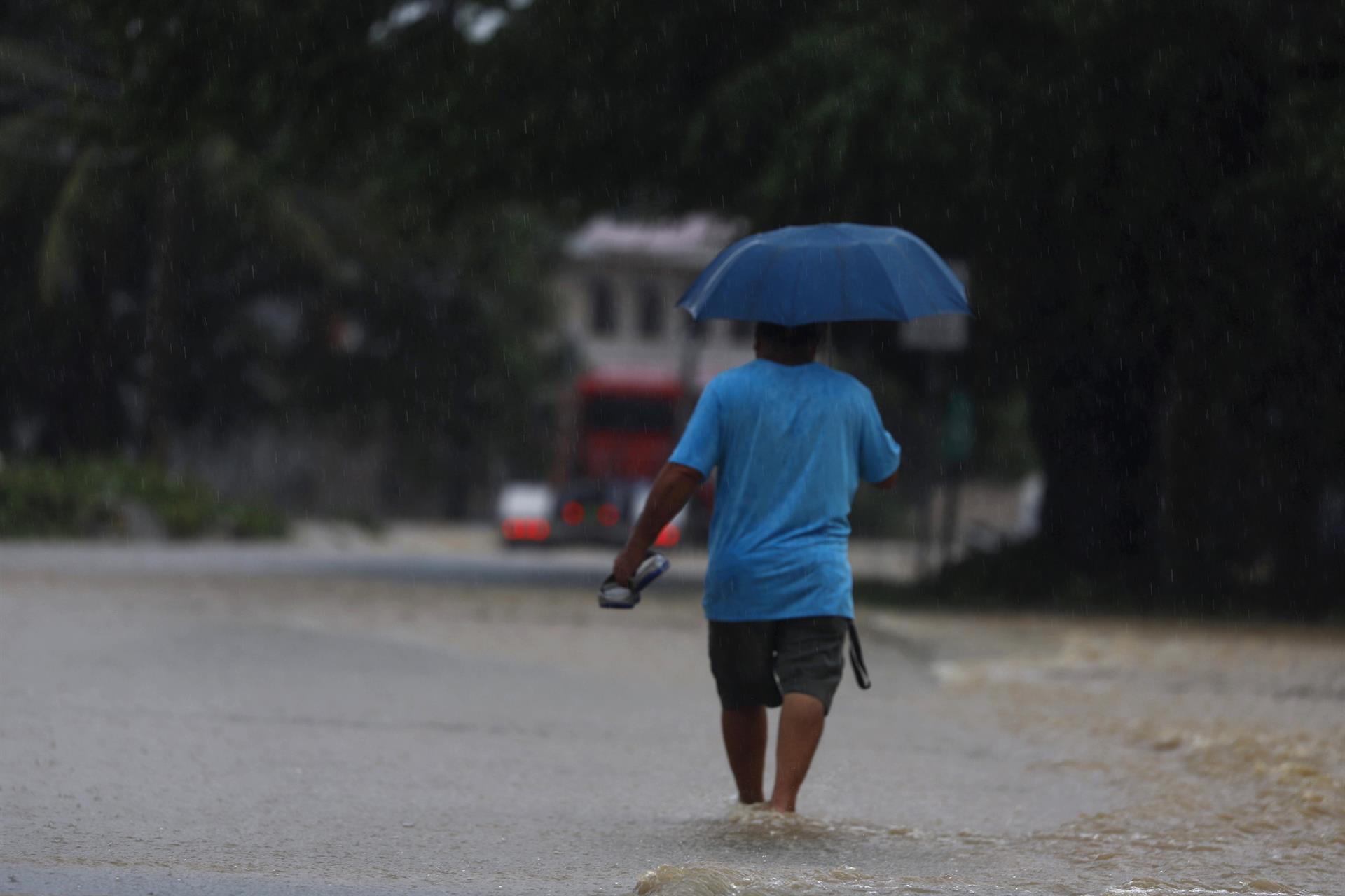 Actualización Del COE: 9 Provincias En Alerta Amarilla, 5 En Verde Actualización Del COE: 9 Provincias En Alerta Amarilla, 5 En Verde