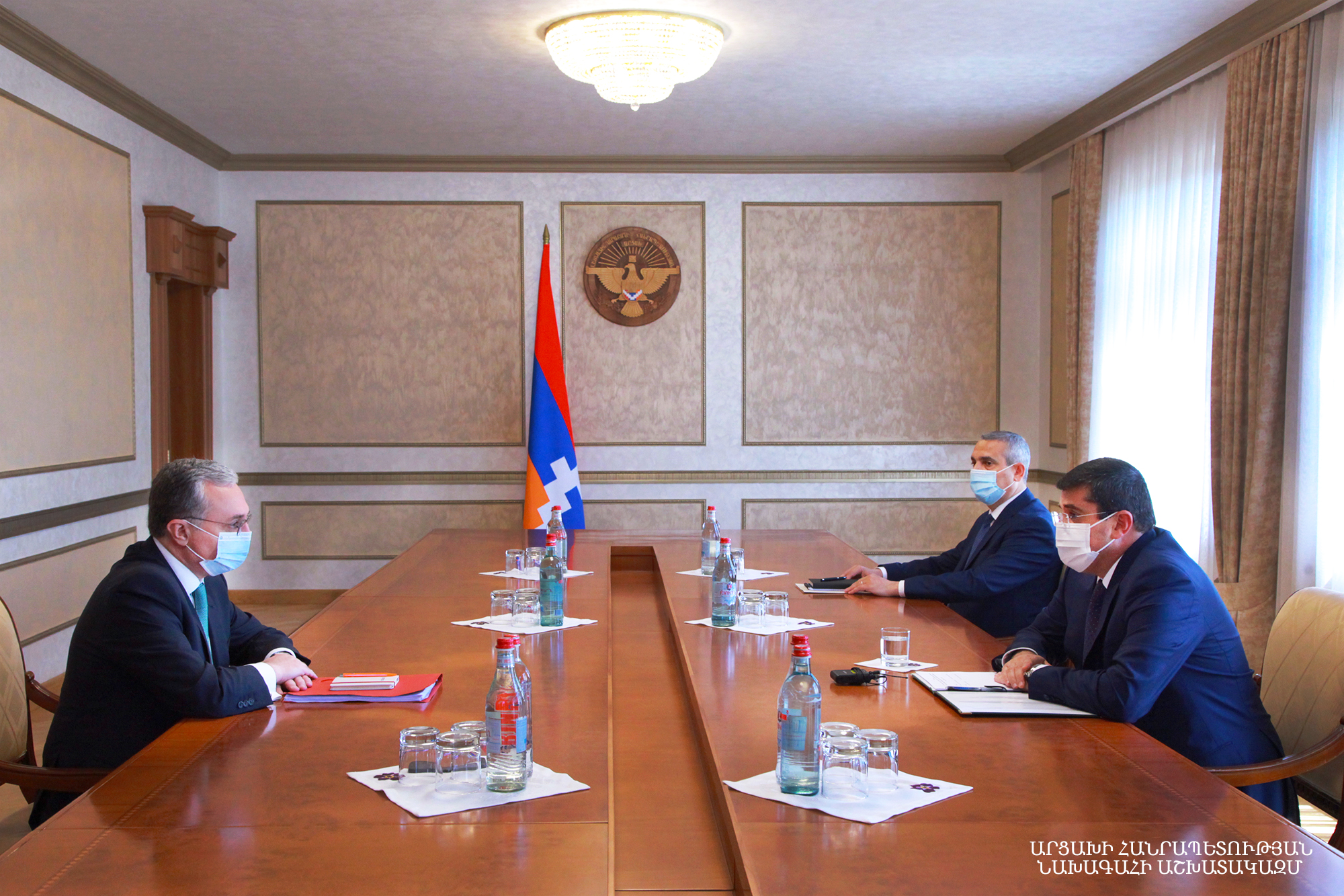 Ադրբեջանին Զիջումներ. Փաշինյանի Քաղաքականությունը՝ Իշխան Սաղաթելյանի Գնահատականով Ադրբեջանին Զիջումներ. Փաշինյանի Քաղաքականությունը՝ Իշխան Սաղաթելյանի Գնահատականով