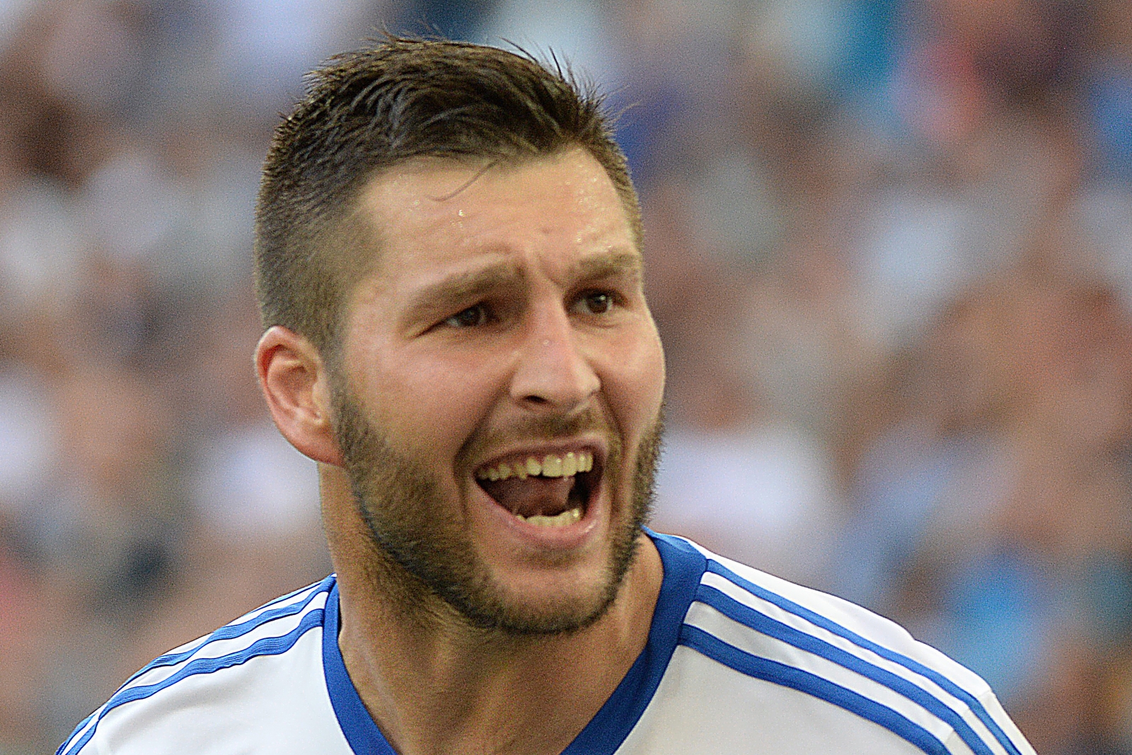 Agent Talks: Liverpool And Arsenal Vie For Top Players Agent Talks: Liverpool And Arsenal Vie For Top Players
