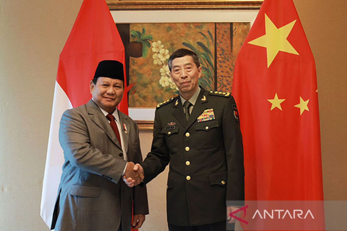 AHY Dan Proyek Tembok Laut: Implikasi Kerja Sama Dengan China AHY Dan Proyek Tembok Laut: Implikasi Kerja Sama Dengan China