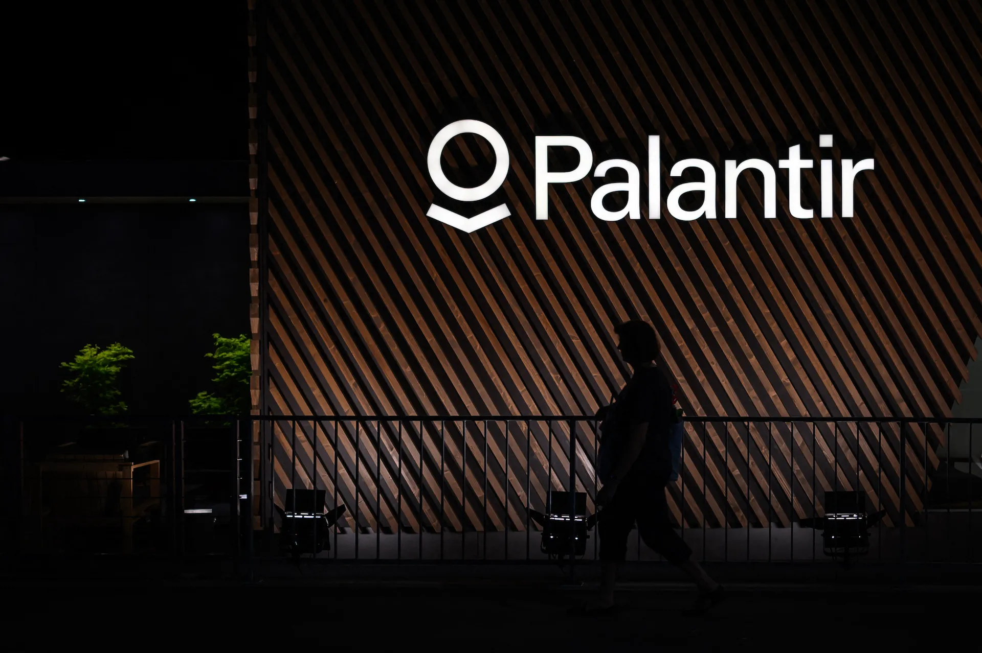 AI In The Public Sector: Palantir's New NATO Deal And Its Implications AI In The Public Sector: Palantir's New NATO Deal And Its Implications