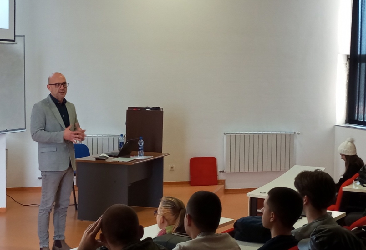 Alkaras: Motivacija I Inspiracija Za Buduće Generacije Tenisera Alkaras: Motivacija I Inspiracija Za Buduće Generacije Tenisera
