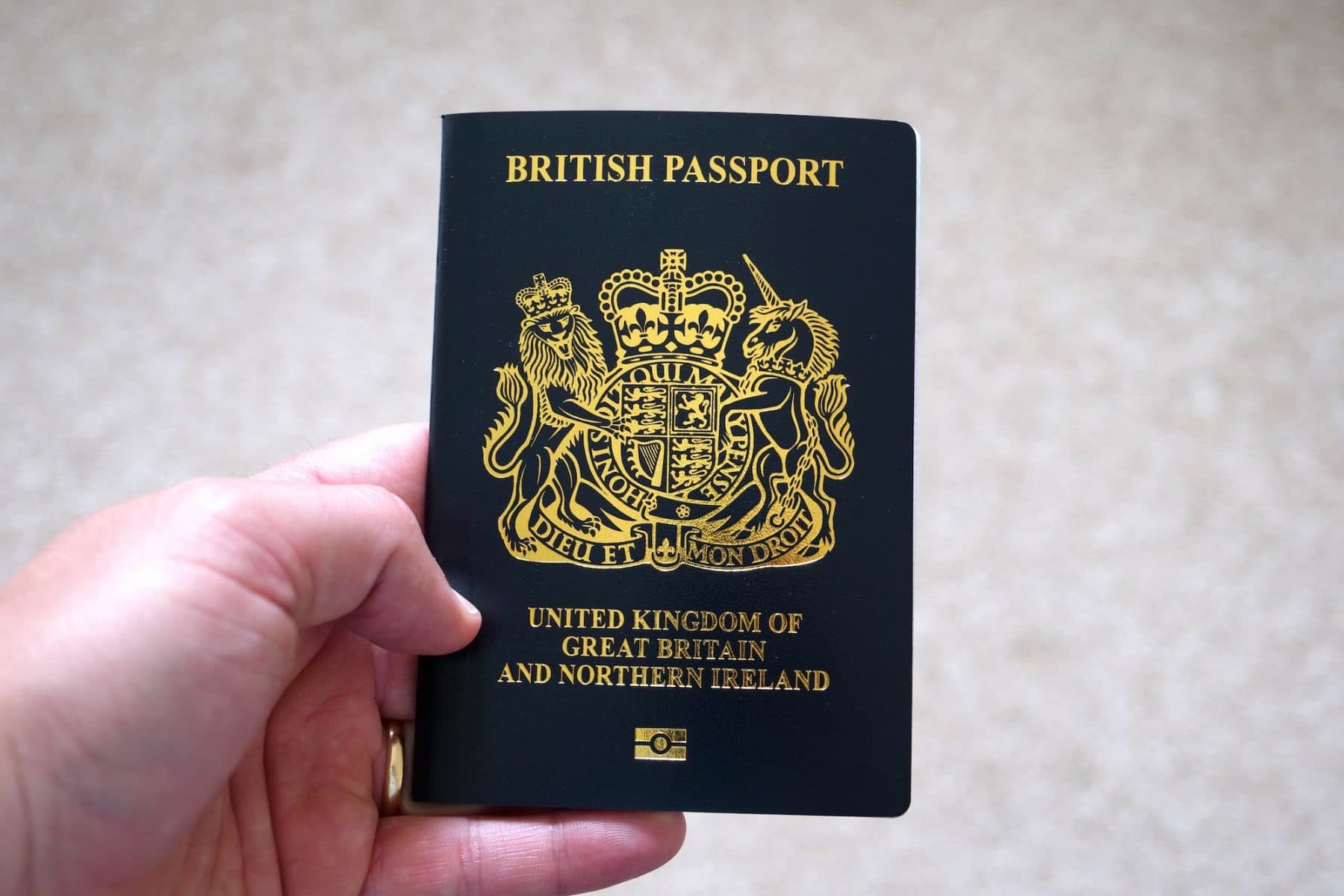 Americans Trade US Citizenship For European Passports: A Growing Trend Americans Trade US Citizenship For European Passports: A Growing Trend