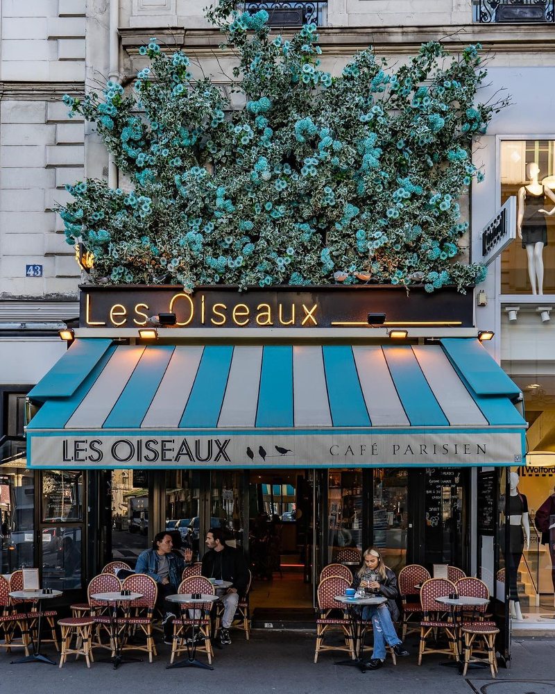 An Insider's Guide To Paris' Best Neighborhoods An Insider's Guide To Paris' Best Neighborhoods