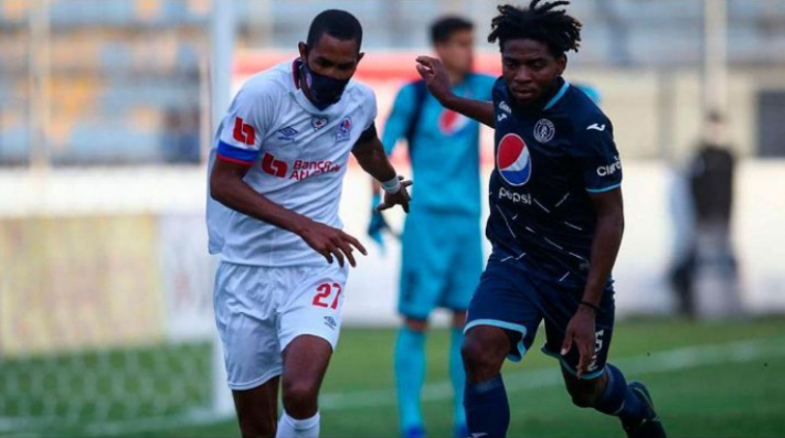 Análisis Del Partido: Olimpia Vence A Peñarol 2-0 Análisis Del Partido: Olimpia Vence A Peñarol 2-0