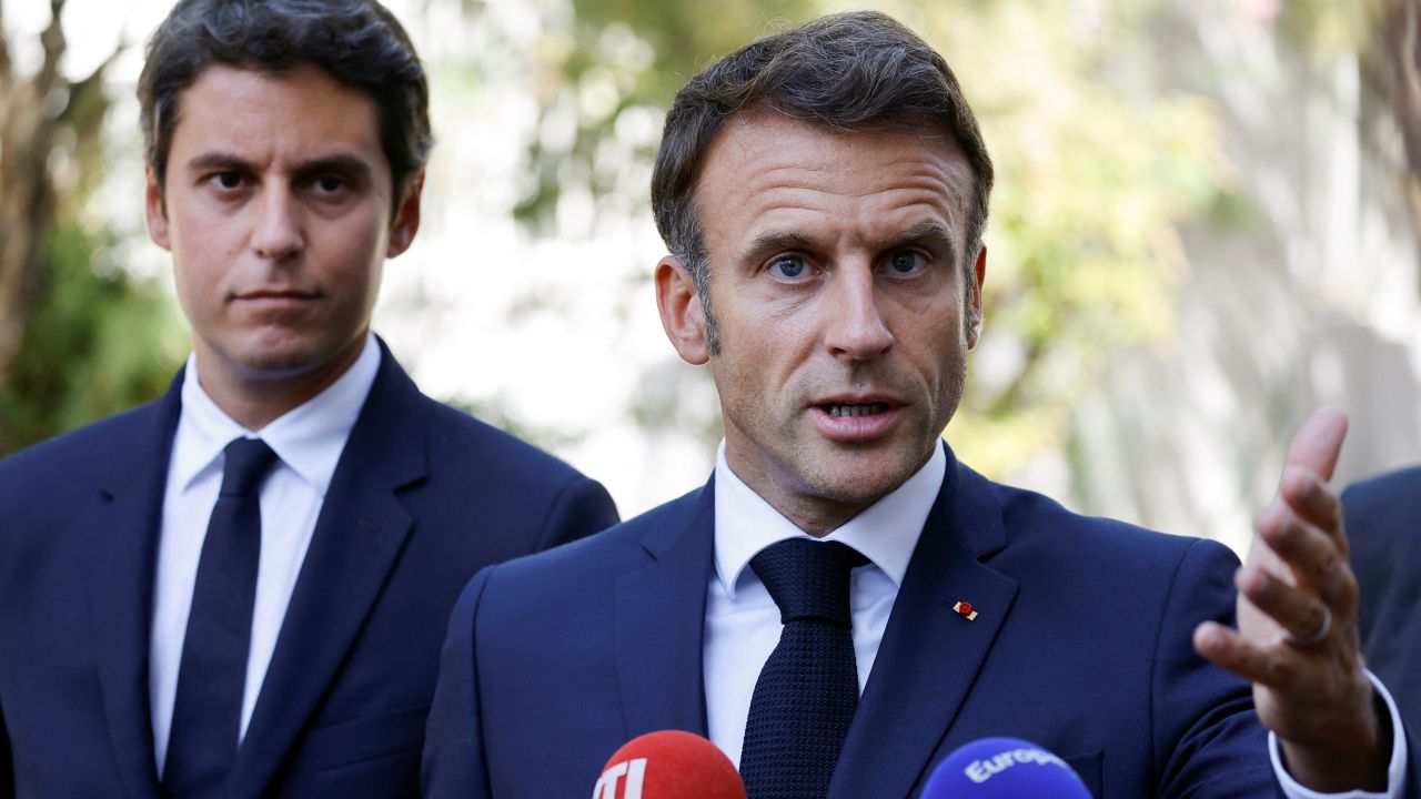 Analysis: Former French PM's Critique Of Macron's Administration Analysis: Former French PM's Critique Of Macron's Administration