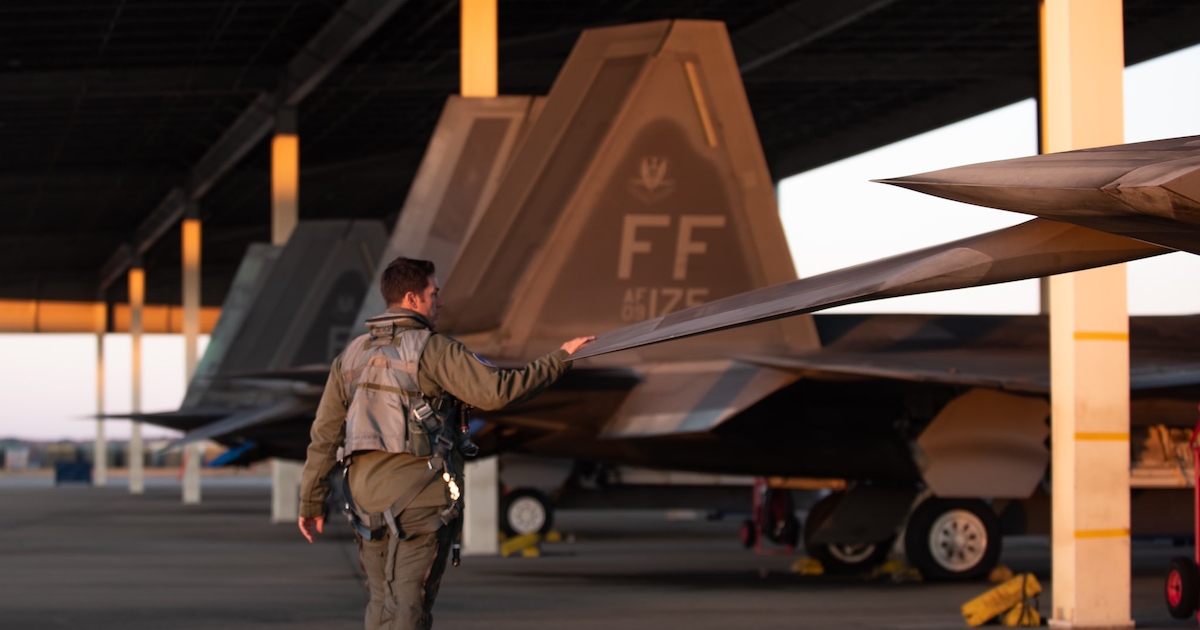 Analysis Of Trump's Proposed F-55 Fighter And F-22 Improvements Analysis Of Trump's Proposed F-55 Fighter And F-22 Improvements
