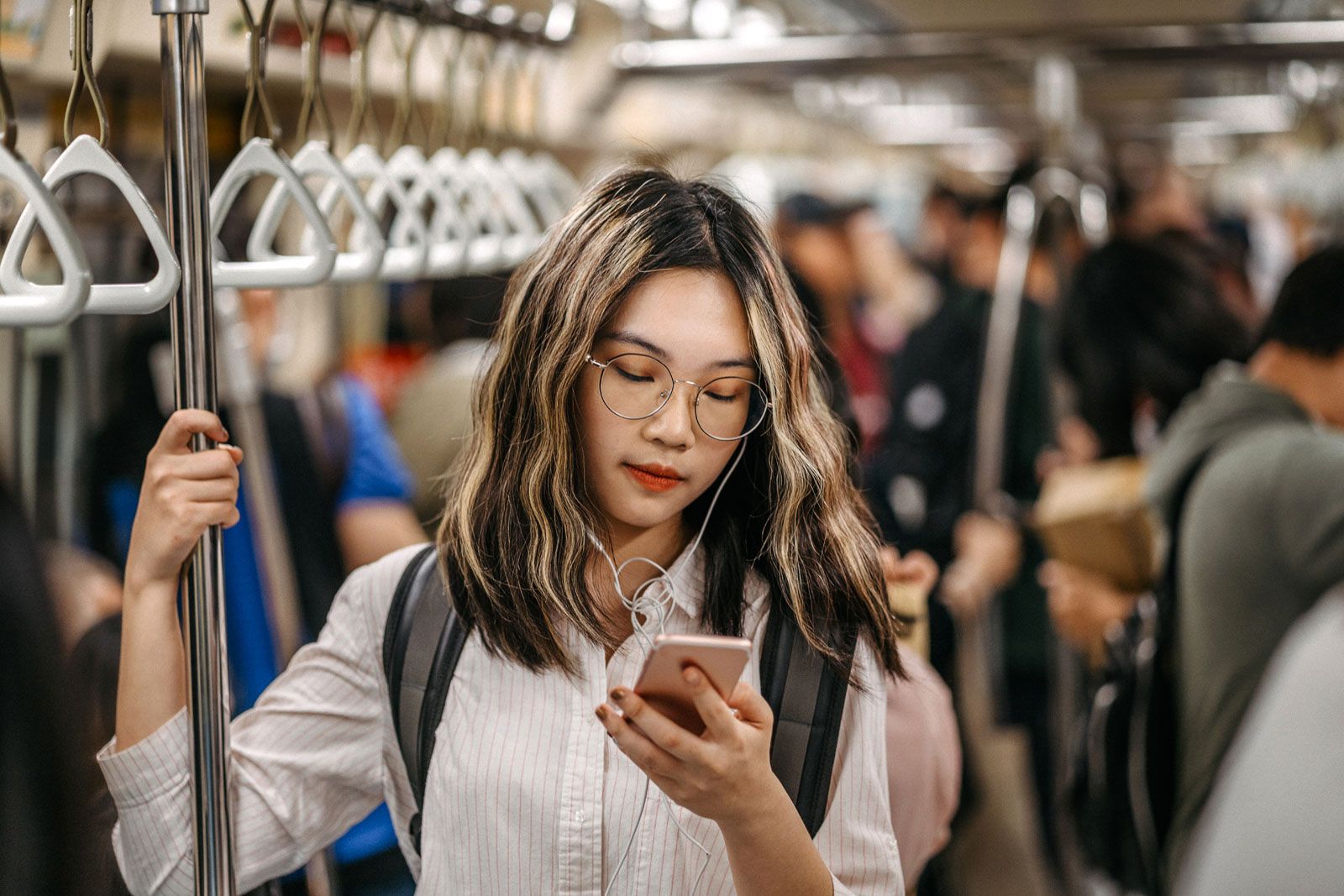 Android's Updated Look: Impact On Gen Z Smartphone Choices Android's Updated Look: Impact On Gen Z Smartphone Choices