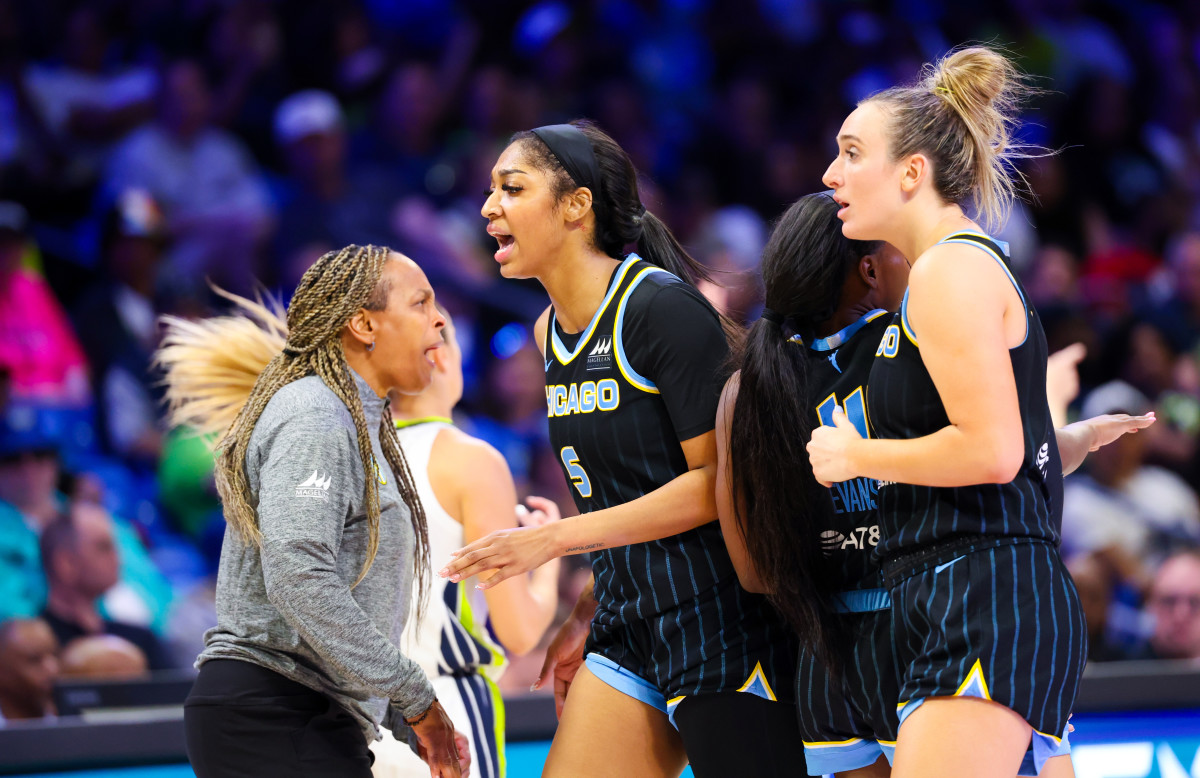 Angel Reese's Reaction To Chicago Sky Game Angel Reese's Reaction To Chicago Sky Game