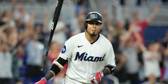 Angels' Winning Streak Ends At Eight: Loss To Marlins Angels' Winning Streak Ends At Eight: Loss To Marlins