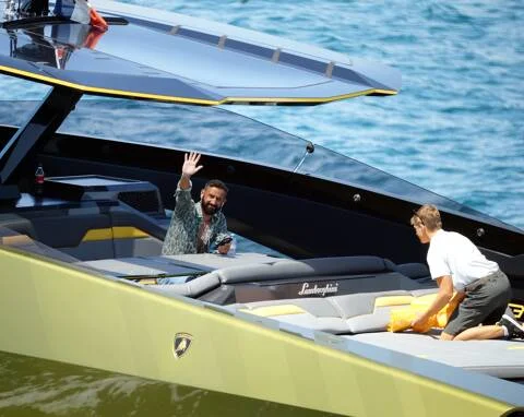 Animateur Phare De M6: Son Avis Cash Sur L'arrivée De Cyril Hanouna Animateur Phare De M6: Son Avis Cash Sur L'arrivée De Cyril Hanouna