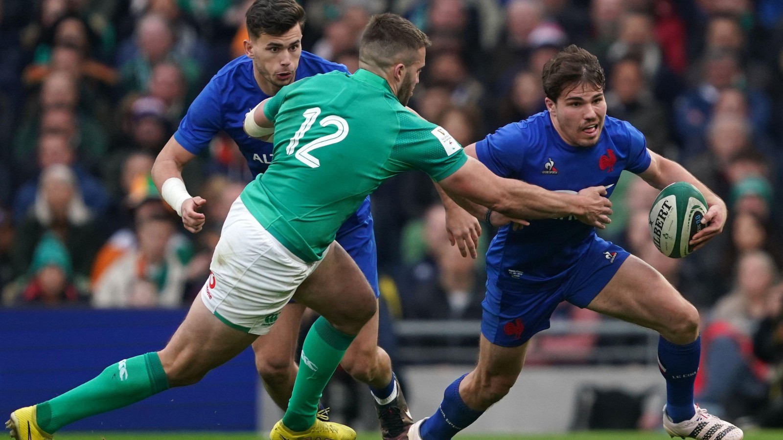 Antoine Dupont's 11-Point Masterclass Leads France To Victory Over Italy Antoine Dupont's 11-Point Masterclass Leads France To Victory Over Italy
