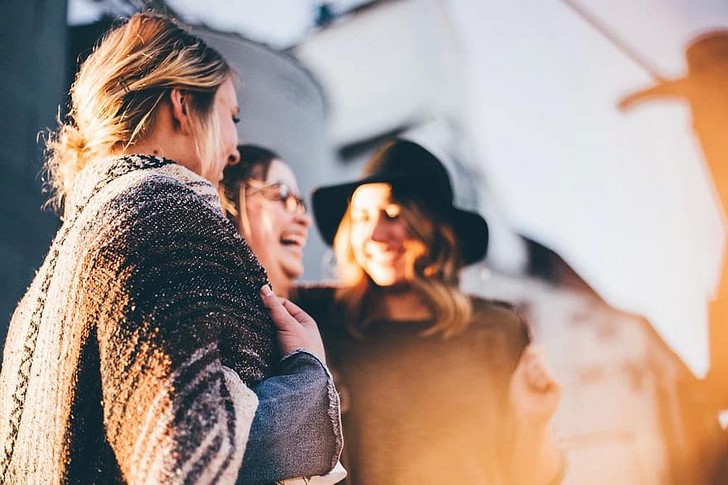 Apprendre À Connaître Les Gens D'Ici: Guide De L'Expatrié Apprendre À Connaître Les Gens D'Ici: Guide De L'Expatrié