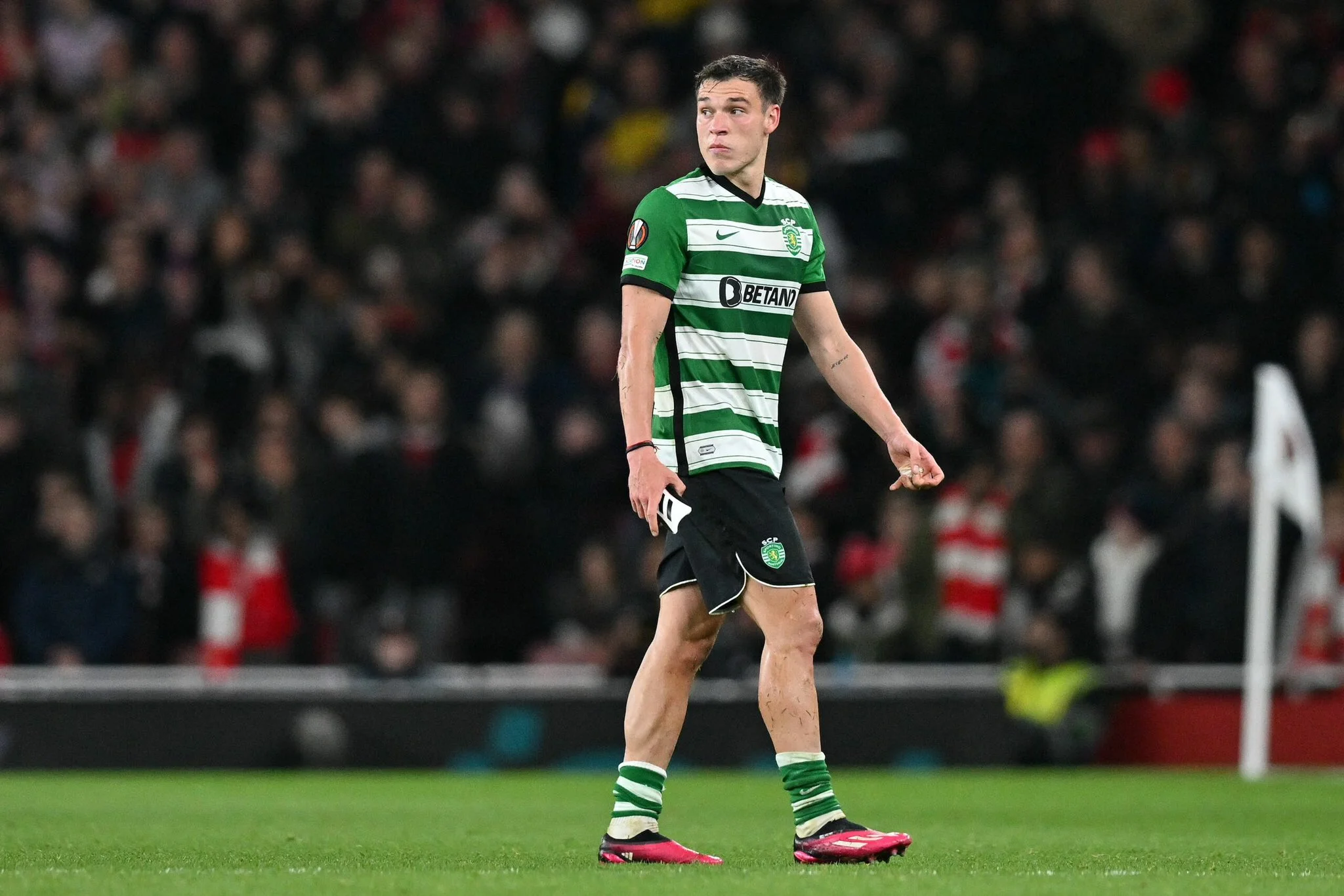 Arsenal Eye Premier League Star: Reliable Source Confirms Interest Arsenal Eye Premier League Star: Reliable Source Confirms Interest