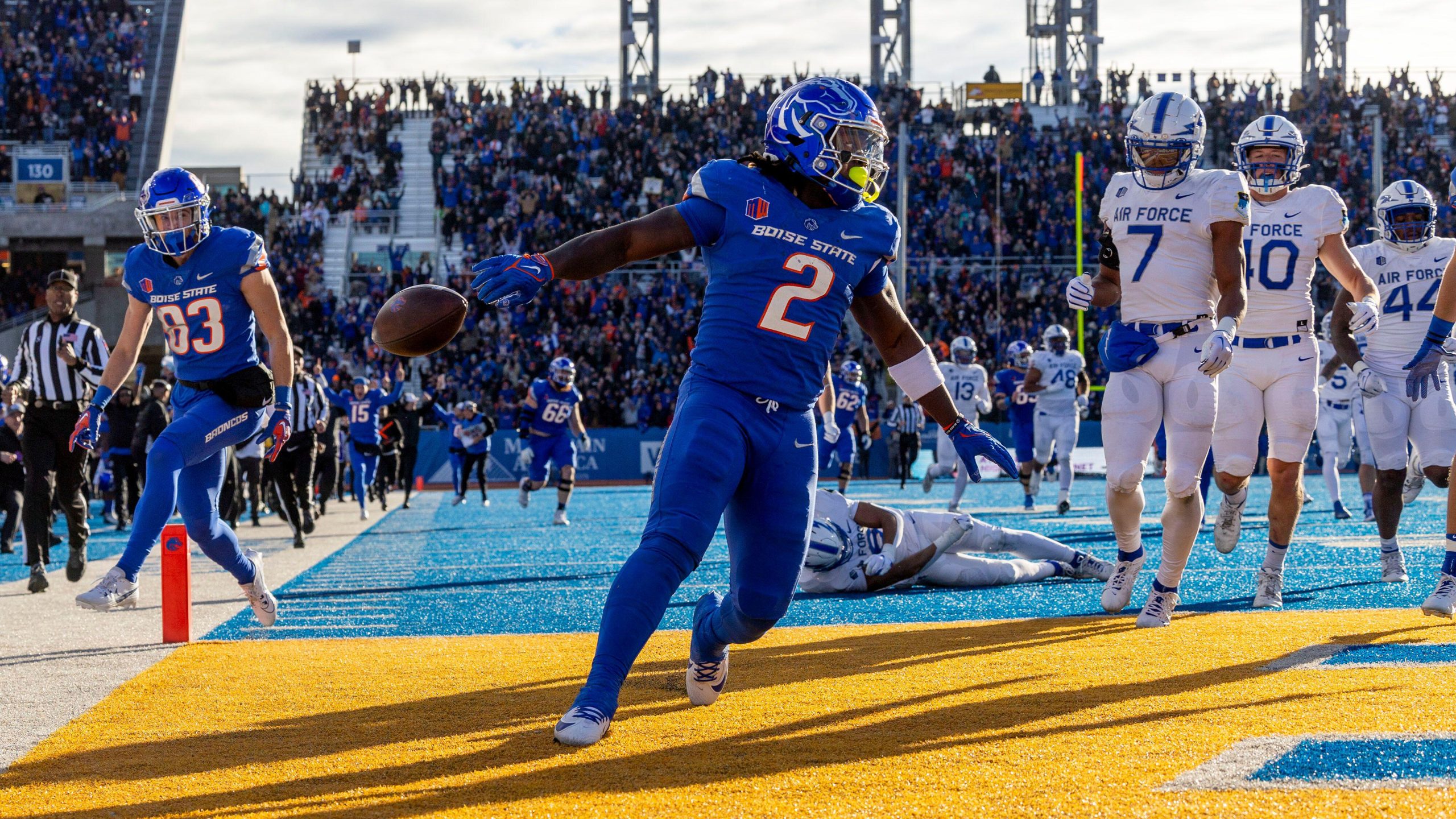 Ashton Jeanty To The Chicago Bears In The 2025 NFL Draft:  A Realistic Possibility?
