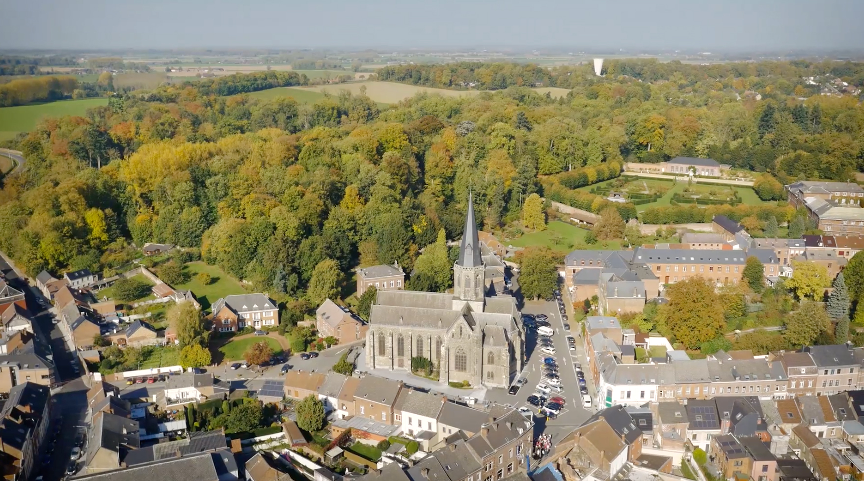 Au Roeulx : Eneco Lance Son Important Parc De Batteries En Belgique Au Roeulx : Eneco Lance Son Important Parc De Batteries En Belgique