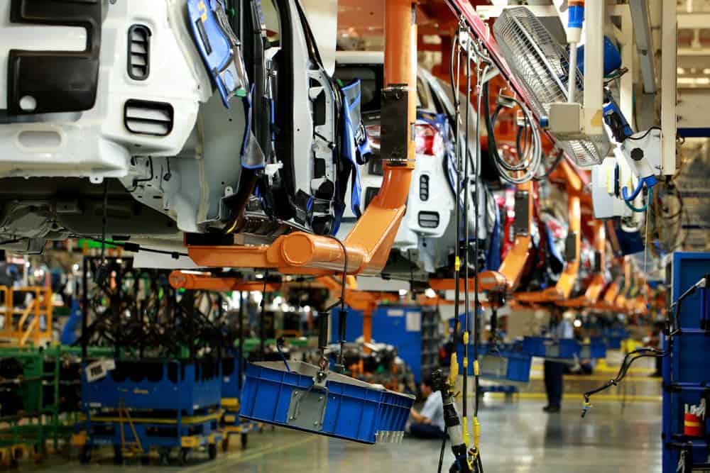 Auto Analyst Claims GM Uses US Tariffs To Justify Less Canadian Work Auto Analyst Claims GM Uses US Tariffs To Justify Less Canadian Work