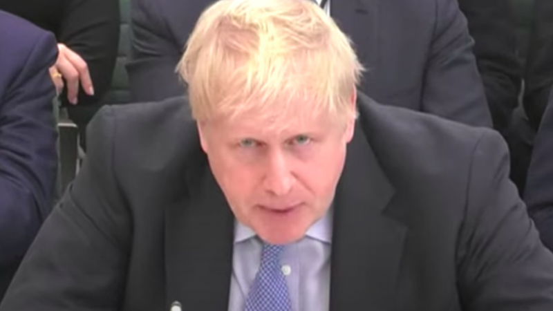 Avestruz Ataca A Boris Johnson En Texas: La Reacción Del Ex Primer Ministro Avestruz Ataca A Boris Johnson En Texas: La Reacción Del Ex Primer Ministro