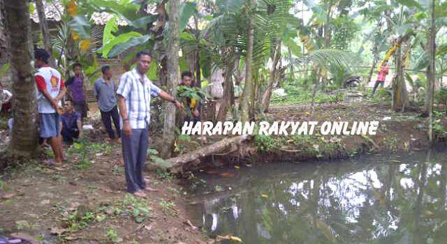 Basarnas Temukan Balita Tenggelam Di Waduk Wonorejo, Diduga Hanyut Dari Batu Ampar Basarnas Temukan Balita Tenggelam Di Waduk Wonorejo, Diduga Hanyut Dari Batu Ampar