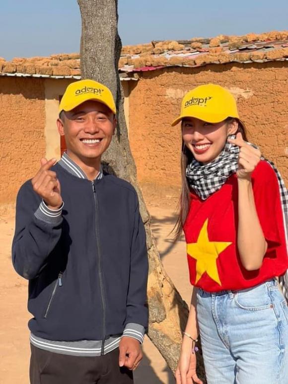 Bình Dương Có Đại Sứ Tình Nguyện Mới: Tiến Linh - Cầu Thủ Đầy Lòng Nhân Ái Bình Dương Có Đại Sứ Tình Nguyện Mới: Tiến Linh - Cầu Thủ Đầy Lòng Nhân Ái