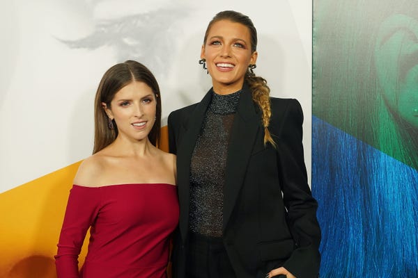 Blake Lively: Alleged Controversies And Speculations Explored Blake Lively: Alleged Controversies And Speculations Explored