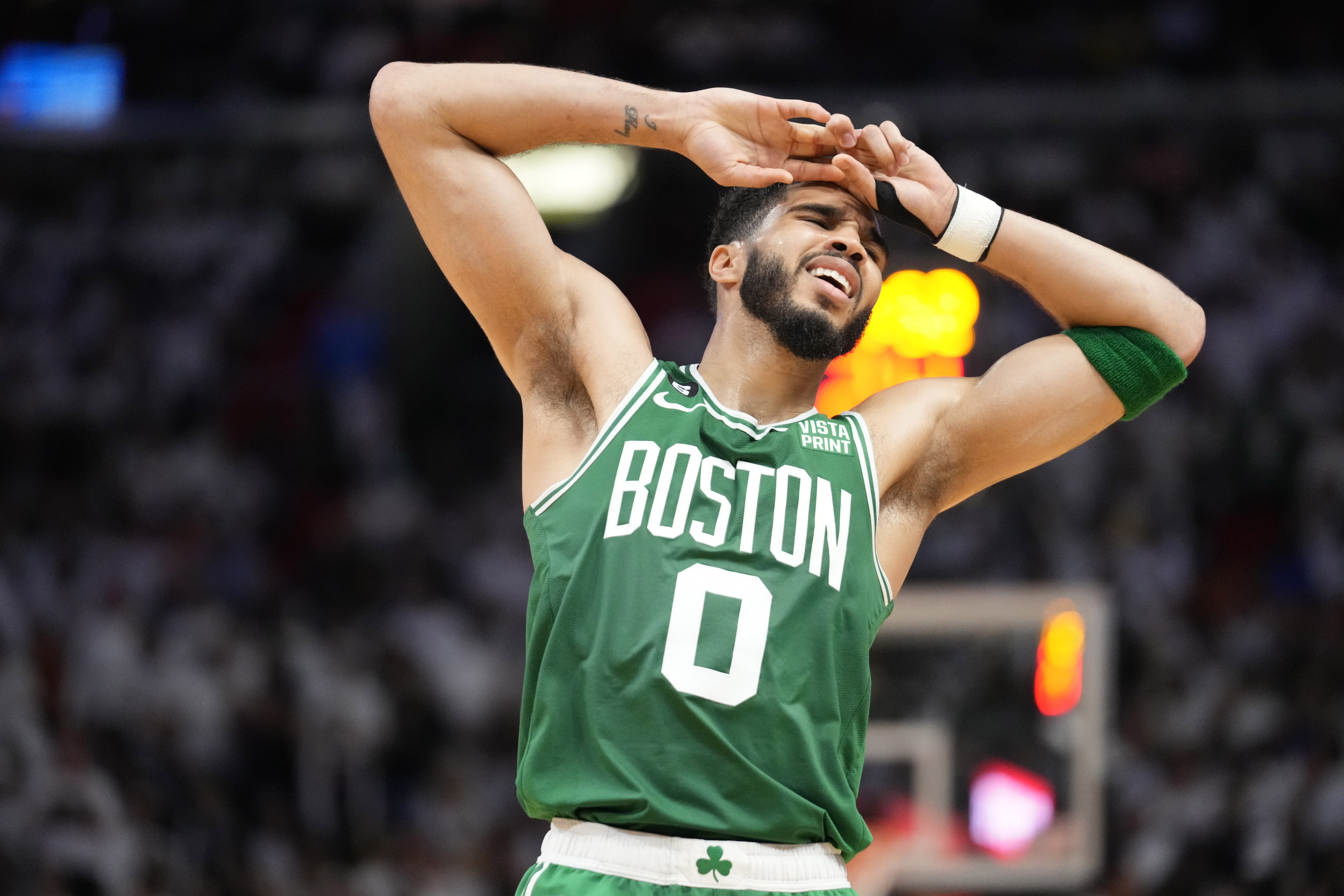Boston Celtics' Jayson Tatum Injured: Ankle Pain Raises Concerns Boston Celtics' Jayson Tatum Injured: Ankle Pain Raises Concerns