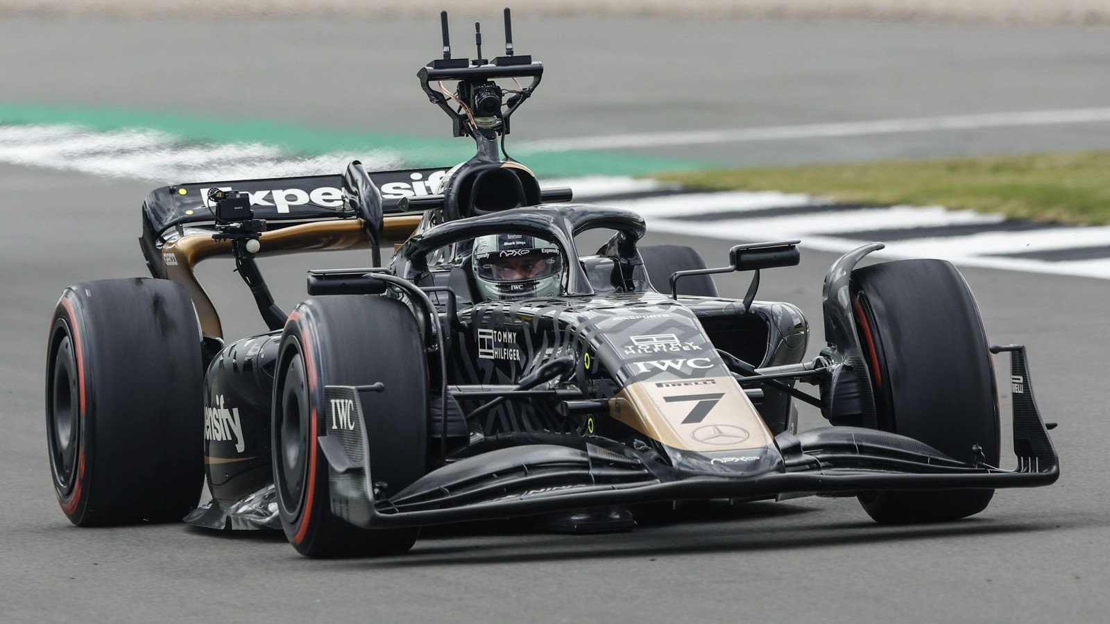 Brad Pitt's F1 Movie: An Apple Maps Partnership Brad Pitt's F1 Movie: An Apple Maps Partnership