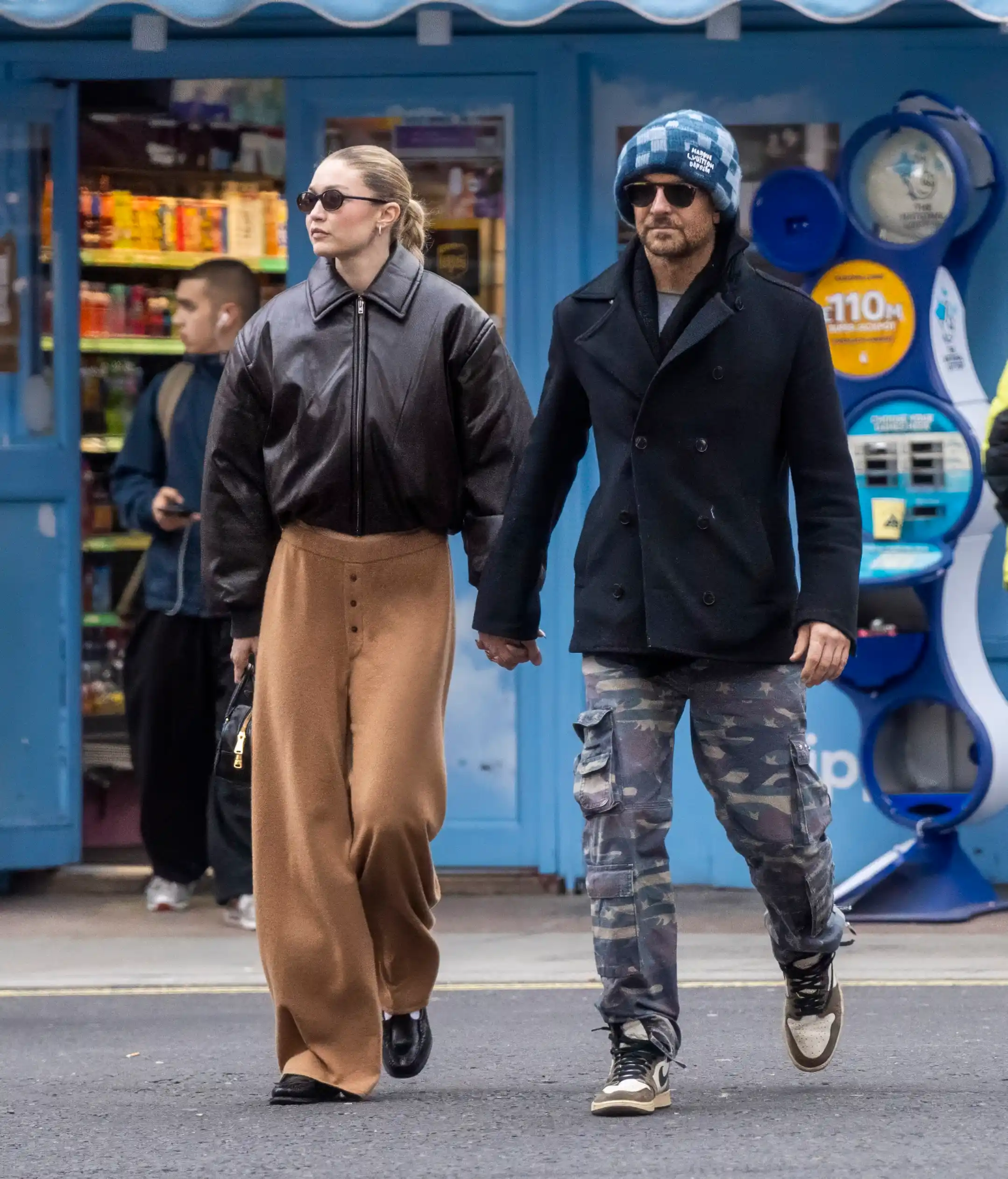 Bradley Cooper And Gigi Hadid: Relationship Confirmed Via Instagram Kissing Photo Bradley Cooper And Gigi Hadid: Relationship Confirmed Via Instagram Kissing Photo