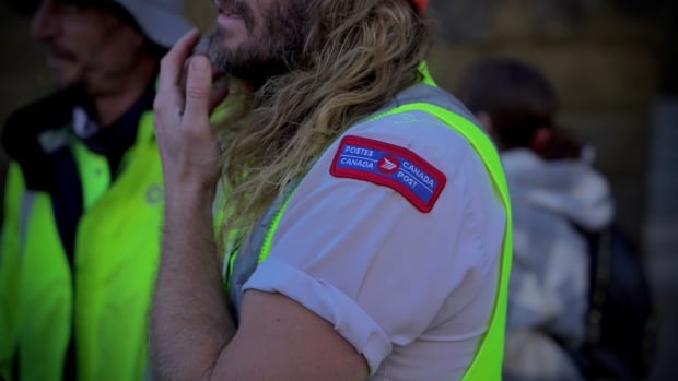 Canada Post Strike Looms: Impact On Businesses Canada Post Strike Looms: Impact On Businesses