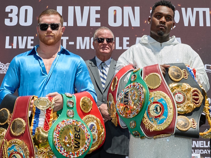 Canelo-Charlo: New York Press Conference Kicks Off Road To Undisputed Championship Canelo-Charlo: New York Press Conference Kicks Off Road To Undisputed Championship