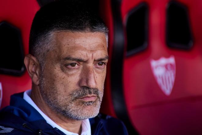 Caparrós Releva A García Pimienta En El Banquillo Del Sevilla: Análisis Del Cambio Caparrós Releva A García Pimienta En El Banquillo Del Sevilla: Análisis Del Cambio
