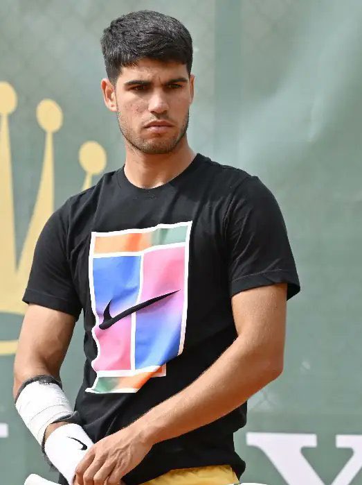 Carlos Alcaraz Triumphs In Monte-Carlo: Musetti's Injury Gives Alcaraz The Edge Carlos Alcaraz Triumphs In Monte-Carlo: Musetti's Injury Gives Alcaraz The Edge