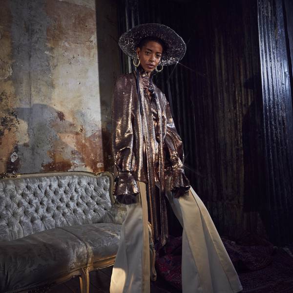 Celebrity Stylist Elizabeth Stewart's Spring Collaboration With Lilysilk Celebrity Stylist Elizabeth Stewart's Spring Collaboration With Lilysilk