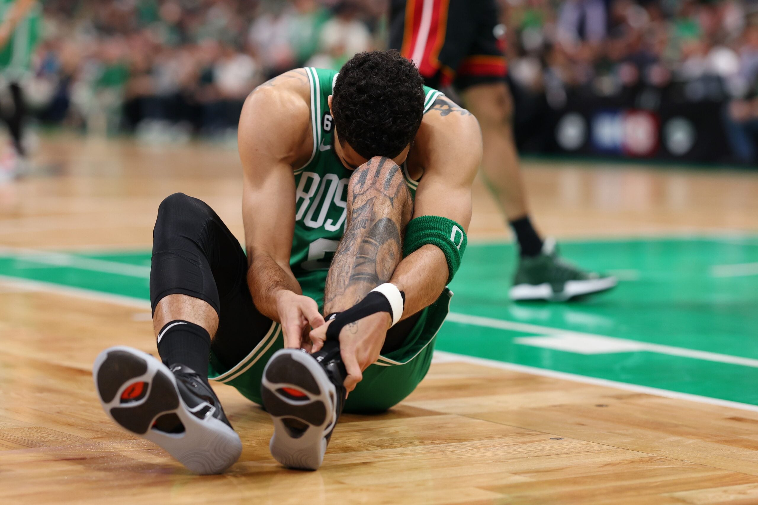Celtics' Jayson Tatum Suffers Visible Ankle Injury: What We Know