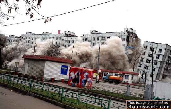 CEO Romance Gone Wrong: A Business Implosion CEO Romance Gone Wrong: A Business Implosion