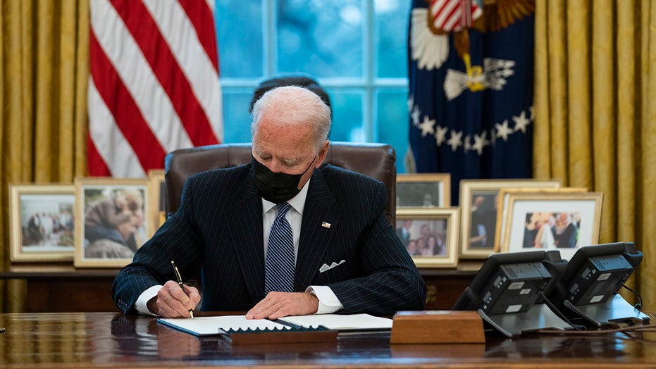 Claims Of Biden Health Cover-Up Emerge: Ex-CNN Journalist Speaks Out Claims Of Biden Health Cover-Up Emerge: Ex-CNN Journalist Speaks Out