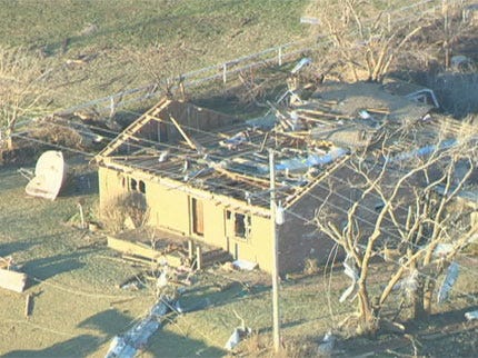 CNN's On-the-Ground Coverage: Surveying Tornado Damage CNN's On-the-Ground Coverage: Surveying Tornado Damage