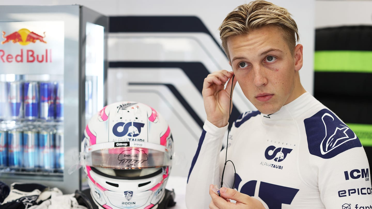 Colapinto's Rise: Challenging Lawson For Red Bull's Formula 1 Seat Colapinto's Rise: Challenging Lawson For Red Bull's Formula 1 Seat